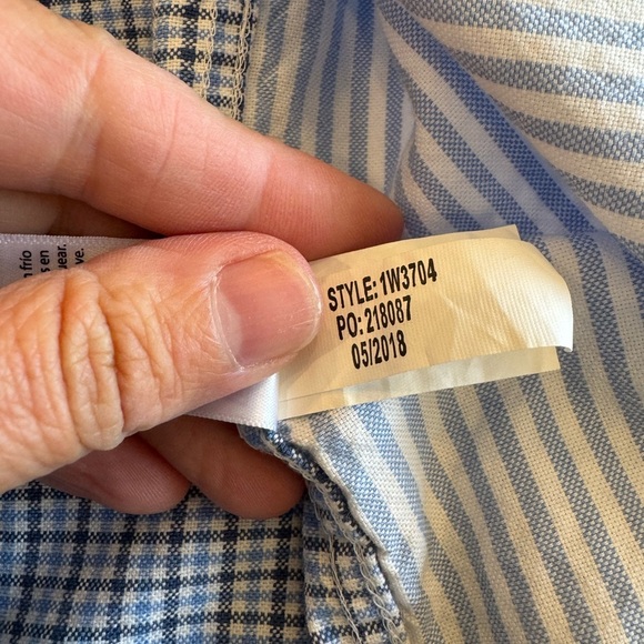 Vineyard Vines Party Tucker Slim Fit Blue and White Mixed Pattern Shirt/ medium - Picture 9 of 13